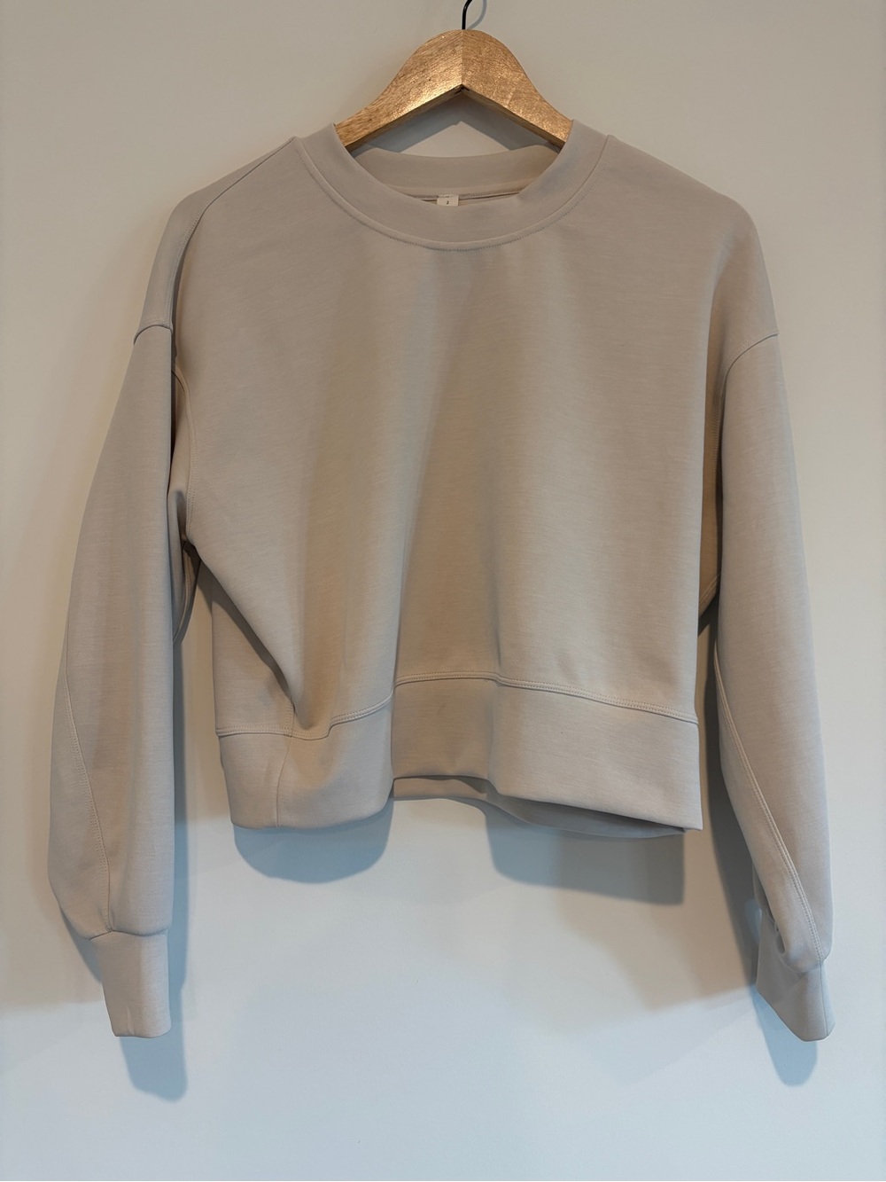 Lululemon Softstreme Perfectly Oversized Cropped Crew Trench Beige Size 2